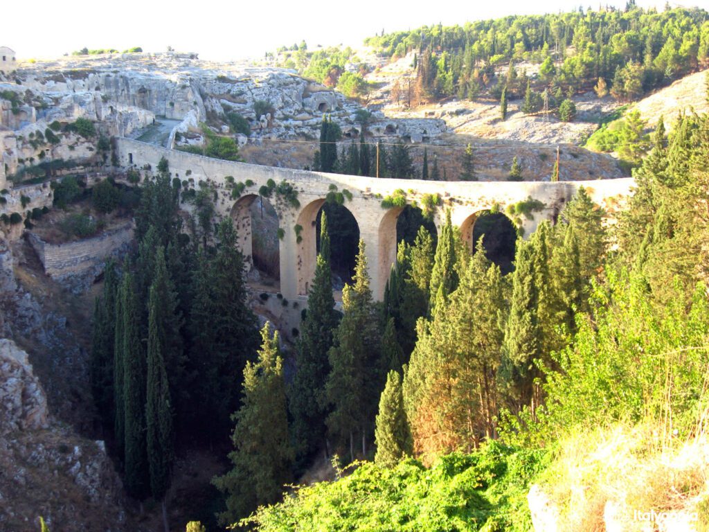 Gravina in Puglia private tour