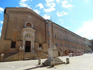 Urbino private guide